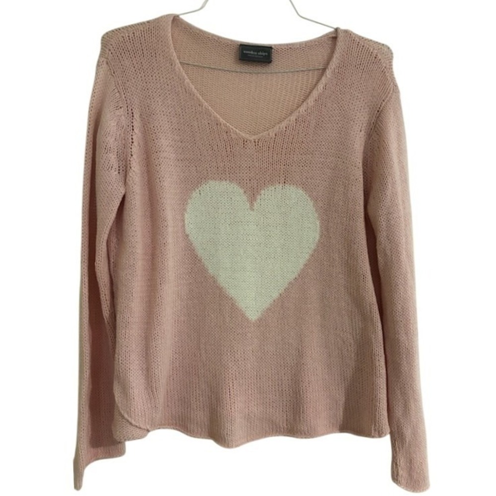 Wooden Ships Sweater Women's Size Medium Pink Heart V-Neck Sweater Valentine's‎